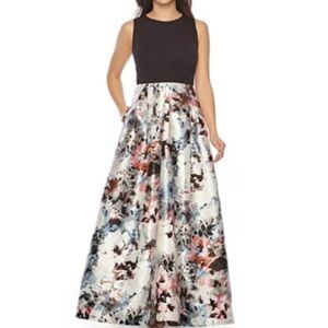 Floral Sleeveless Maxi Dress